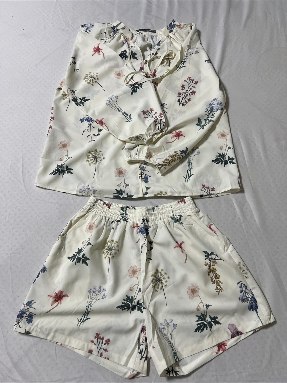 Floral Cream Long Sleeve Pajama Set with Shorts